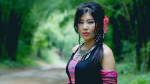 beautiful hmong girls
